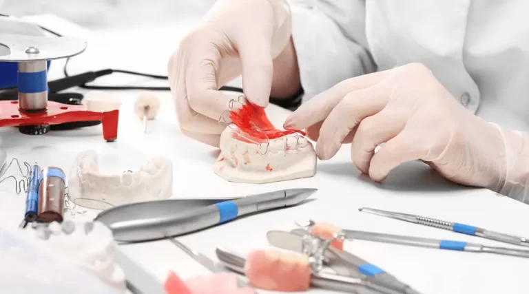 Will Super Glue Work For Denture Repairs?